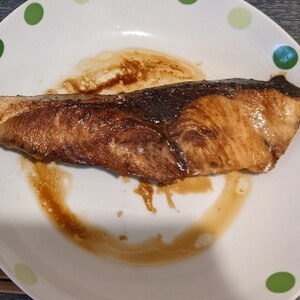 冷めても柔らか☆鰤の照り焼き